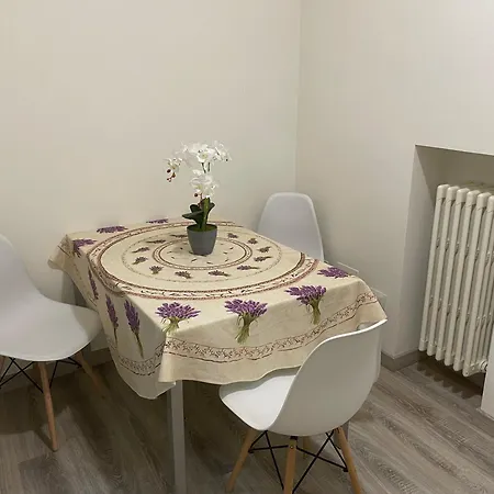 La Violetta Di // Del Ducato * パルマ