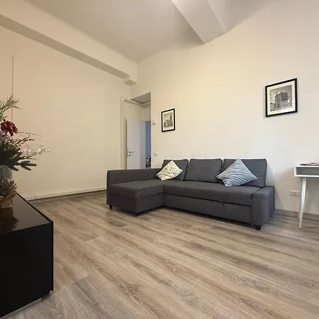 La Violetta Di // Del Ducato *