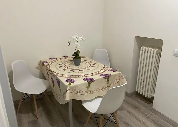 La Violetta Di // Del Ducato * Πάρμα