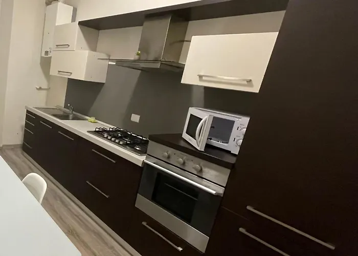 La Violetta Di // Del Ducato Πάρμα