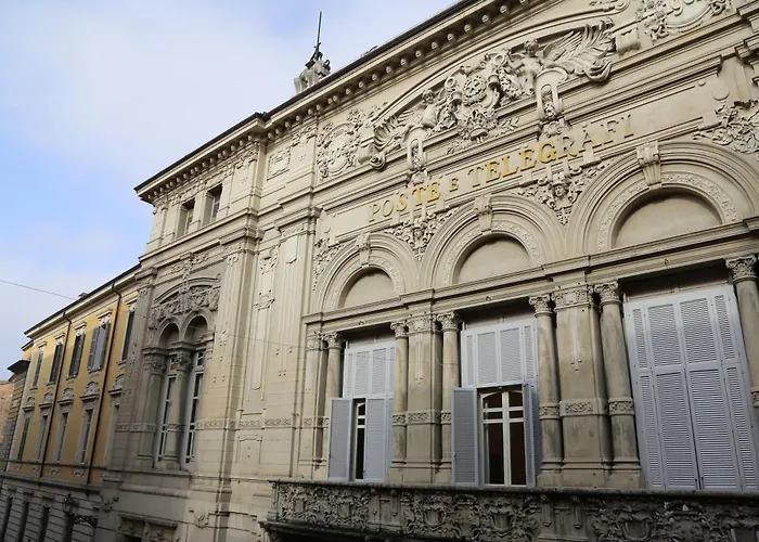 La Violetta Di // Del Ducato Daire