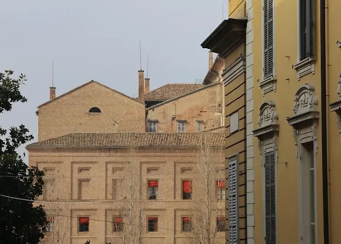 La Violetta Di // Del Ducato