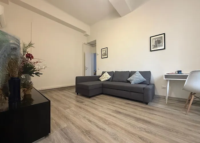 La Violetta Di // Del Ducato *