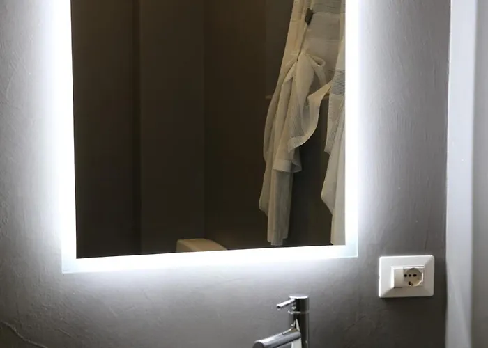 Apartament La Violetta Di // Del Ducato Parma